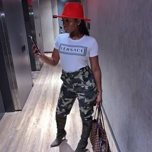 Meet your Posher, Jalisa